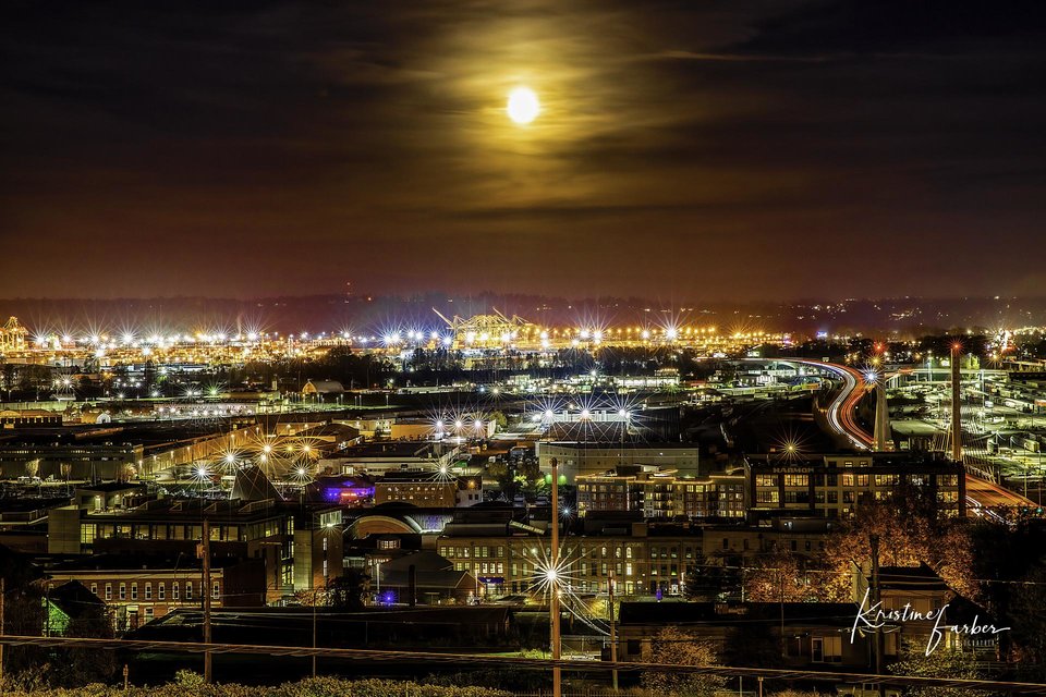 Super Blue Blood Moon over Tacoma, WA