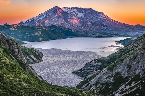 Mount St. Helens & Spirit Lake from Norway Pass trail, WA